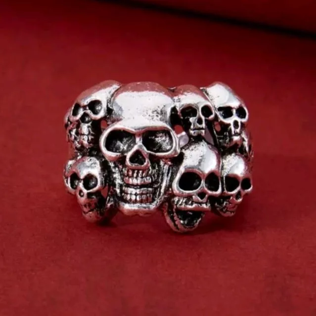 Textured Zinc Alloy Metal Grunge Punk Goth Screaming Skulls Ring Sizeable    333