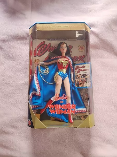 BARBIE AS WONDER WOMAN UNOPENED ORIGINAL BOX - MATTEL collectible edition