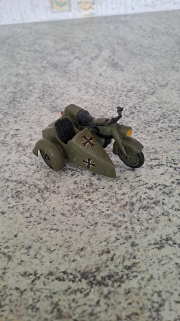 GBM 90 - Les motos side-car de l'armée française