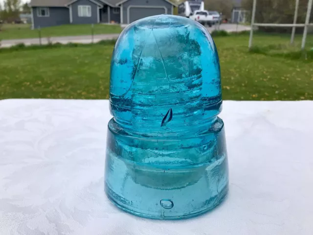 Beautiful Blue Base Embossed Am. Insulator Co. Cd-145 Glass Insulator