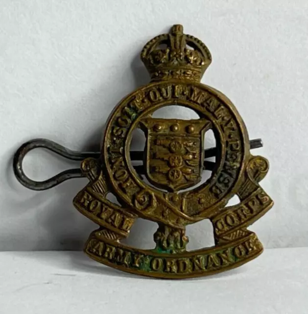 WW2 WWII Royal Army Ordnance Corps Collar Badge 34 x 25 mm