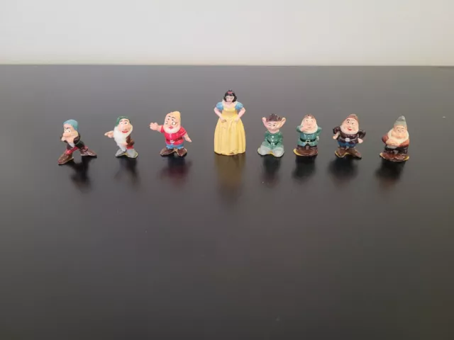 1960s EARLY VINTAGE MARX DISNEYKINS SNOW WHITE AND THE SEVEN DWARFS FIGURES SET