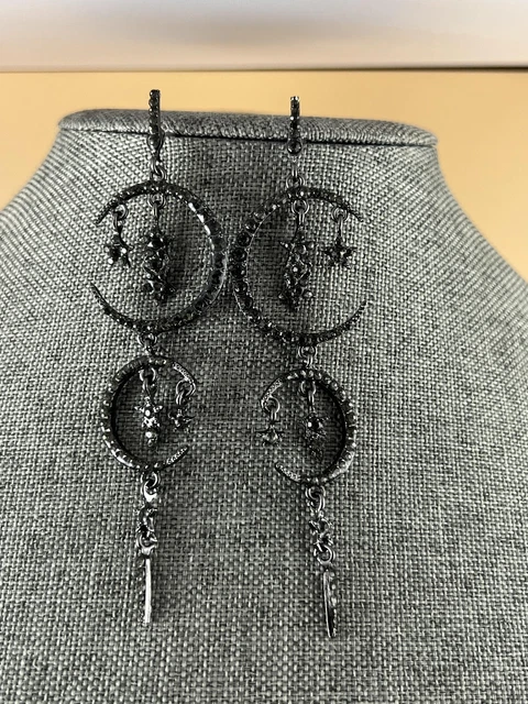 Moon and Star Drop Earrings For Women Girl Black New Jewelry