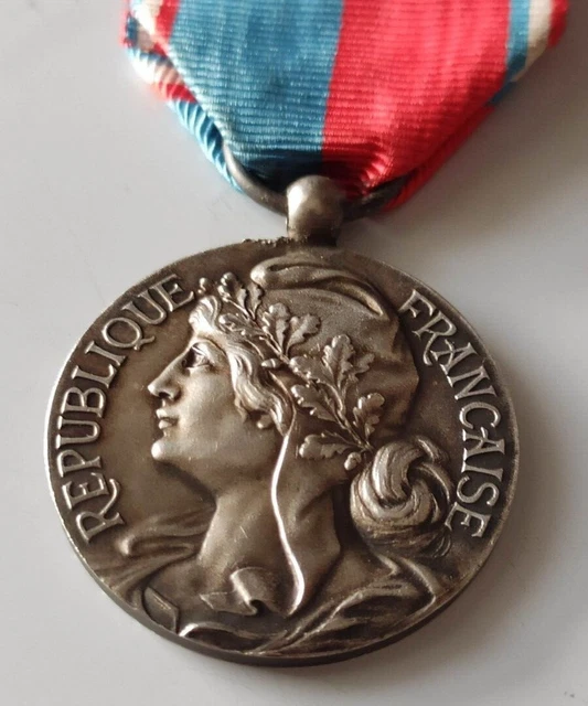 Médaille Métal Fédération Musicale De France - Médaille Française