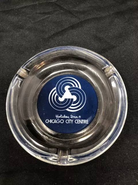 RARE - VINTAGE! - HOLIDAY INN CHICAGO CITY CENTRE Hotel Vintage Logo ASHTRAY