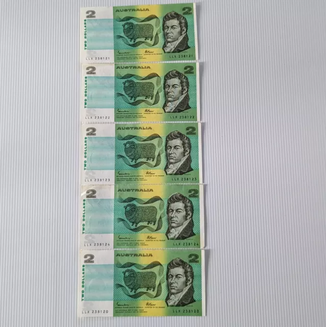 Australia (1985) $2 Dollar note - Johnston/Fraser.. CONSECUTIVE Run of 5 UNC