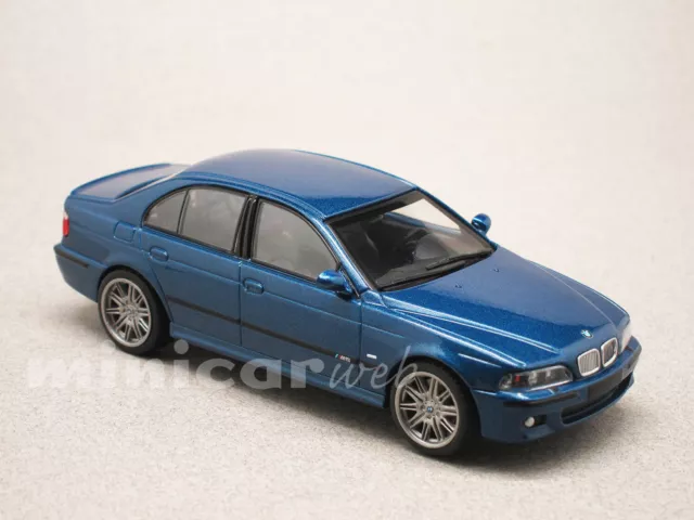 BMW M5 E39 bleue, voiture miniature 1/43e SOLIDO S4310501