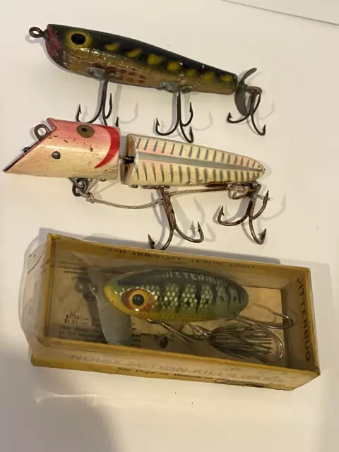 https://www.picclickimg.com/PfUAAOSwcpBjrJ4X/3-Vintage-Fishing-Lures-Heddon-Zig-Wag-Arbogast.webp