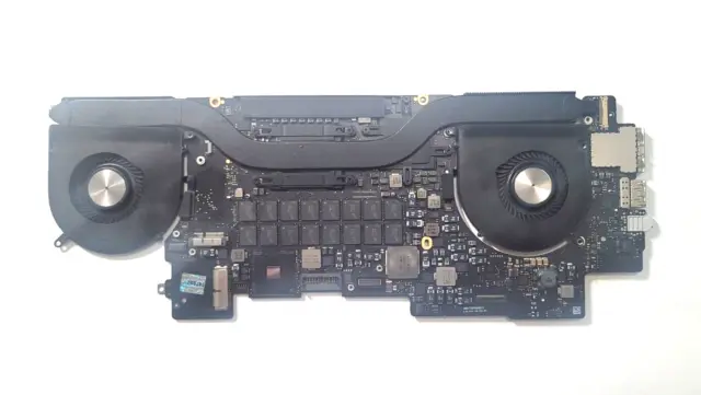 Apple MacBook Pro A1398 Mid-2015 i7 2.5 GHz 16GB Logic Board 820-00138-A READ