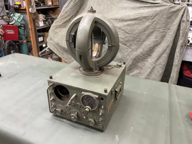 WwII Military Radio Directional Loop Antenna Receiver Bc-973-b + Loop Lp-23b