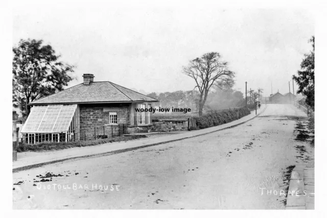 pt5519 - Thornes , Old Toll Bar House , Yorkshire - print 6x4