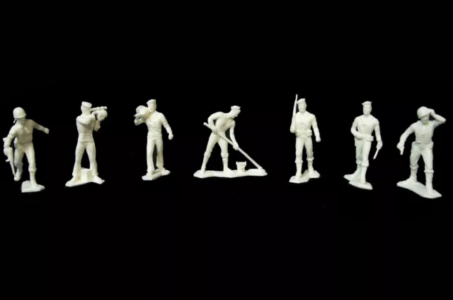 WWII US Sailors Marx pliable resign toy soldiers 1:32 scale white or blue