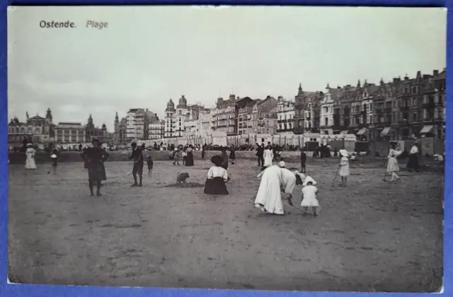 Postcard Belgium.Ostende.Plage.Ostend Beach. Bathing Huts.RP. c1908