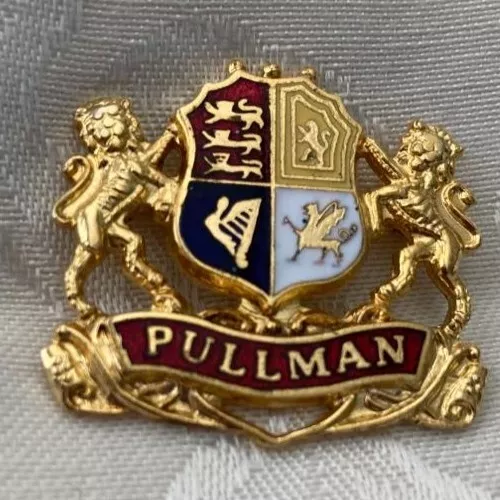 Großes PULLMAN Eisenbahn Emaille Abzeichen 35134 mit königlichem Wappen vergoldet