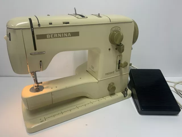 BERNINA 730 RECORD Sewing Machine W/ACCESSORIES & CASE Switzerland!
