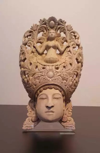 Narilatha Tribal Goddess Wooden Statue| Hand Carved Mask| Porch Décor Sculpture