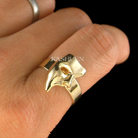~Phantom of the Opera Masquerade Mask Broadway Musical Womens Adjustable GT Ring