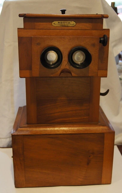 Appareil stéréoscopique, Isographe de Baudry avec dos pour film 120