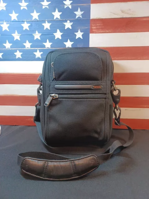 Tumi ALPHA Small Travel Tote Style 22102D4 (MAMBA M) "KB"