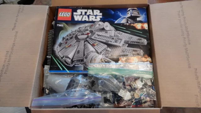 LEGO Star Wars Large Priority Box Millennium Falcon 7965 Parts W/ Minifigures