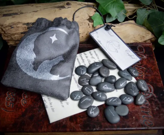 25 RUNE STONES & BAG Cat and Moon Wicca Pagan Witchcraft Divination Faux Leather