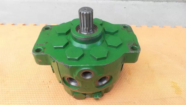 AR101807 Hydraulic Pump for John Deere Tractor 3010 3020 2350 2355 2750 2755