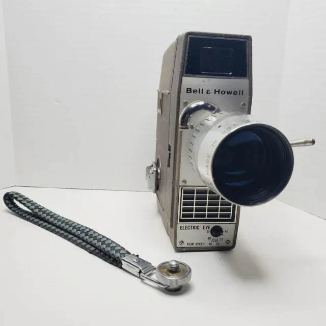 Vintage Bell & Howell Electric Eye 8 mm Movie Camera Comar Zoom lens f/1.8 Prop