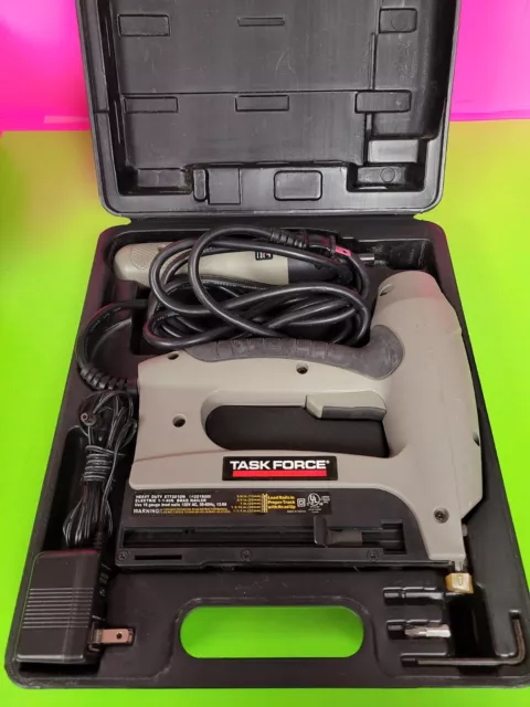 Task Force Heavy Duty Staples and Screw Driver 18 gauge