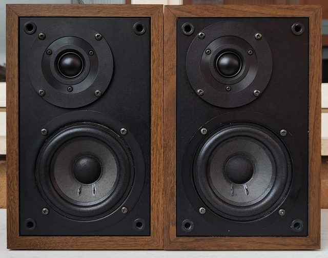 ESB QL40-SAT Casse Acustiche Stereo 2 Vie Woofer e Tweeter