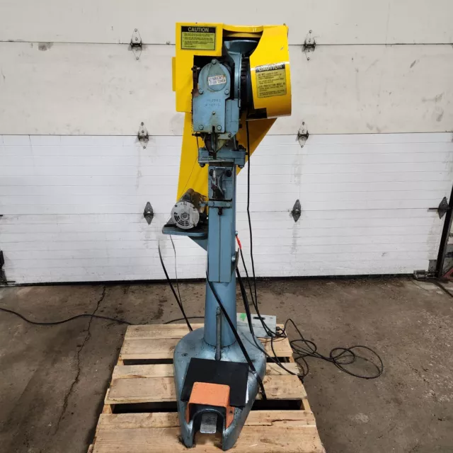 Milford 220R Riveter T-375x3/8 rivets 115V
