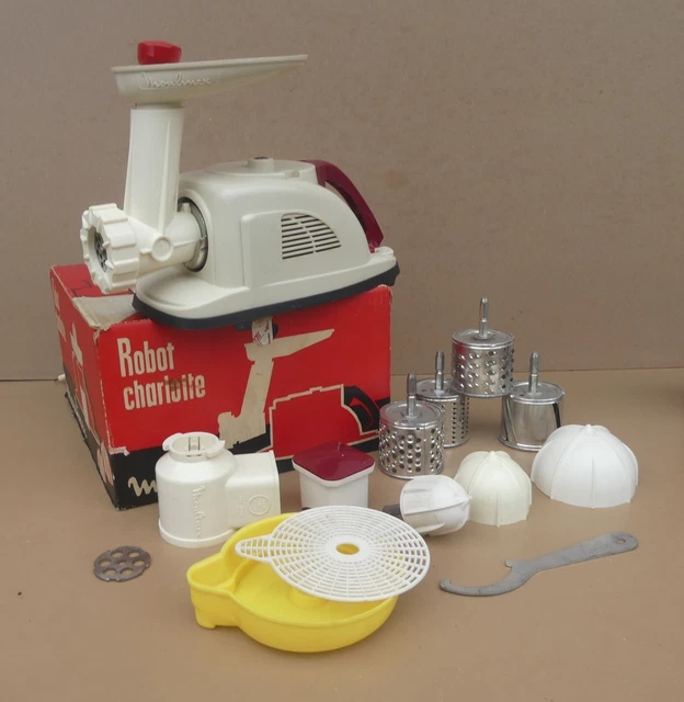 Ailes Aqueux Hospitalité robot marie original moulinex Cataracte Attentif Pronom