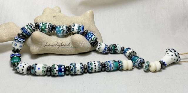LONELYBEAD - Chet handmade 41 lampwork art glass bead SRA -  IN THE MOOD.. - set