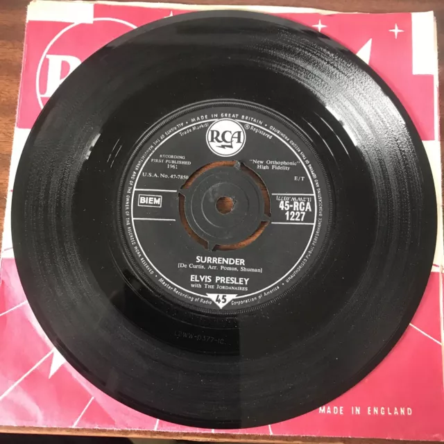 Elvis Presley - Surrender 7” Vinyl 3