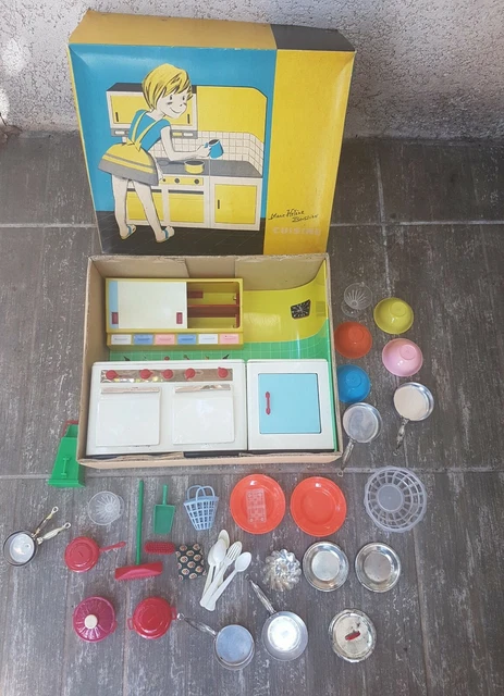 JOUET ANCIEN - CUISINE ARTISANALE CUISINIÈRE NOMBREUX ACCESSOIRES TÔLE ÉMAILLÉE | eBay