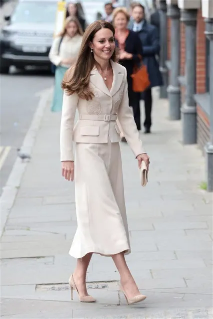 Prinzessin Kate Middleton Designer Damen Elegantes Set Bestickte Jacke Midirock