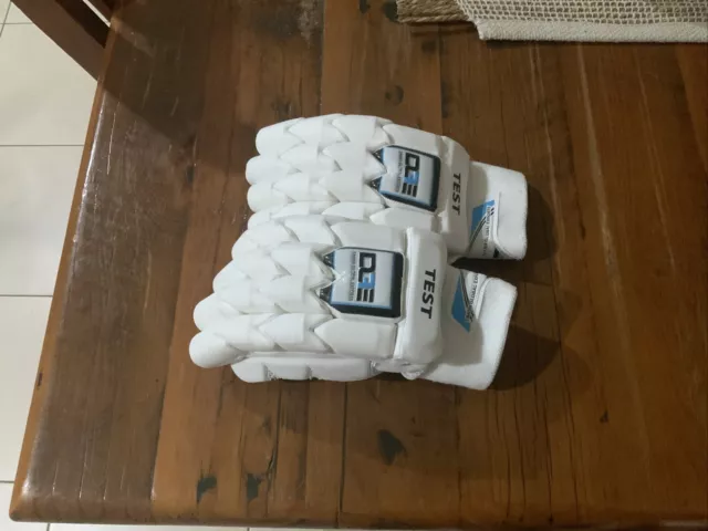 Batting Gloves (Blue Edition)