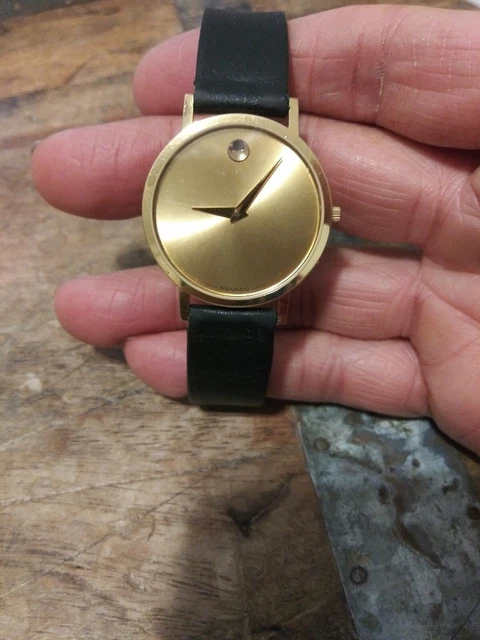 Orologio Vintage Movado Museum Classico Placcato Oro Quarzo 87-33-882 Quadrante Oro Bello!