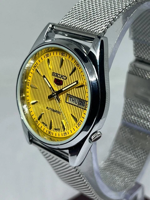 Vintage Seiko 5 Automatico Giorno E Data Giallo Orologio da Polso 17JEWELS