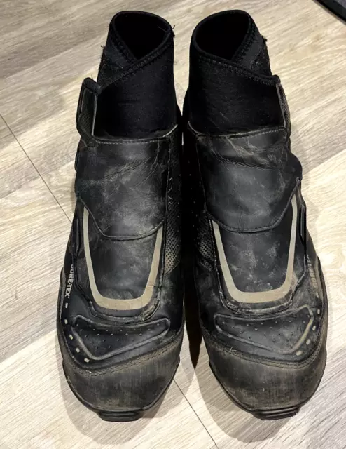 Shimano MW7 (SH-MW700) EU43 UK8.  Schwarz SPD 2-Bolzen Gore-Tex Winterschuh Stiefel