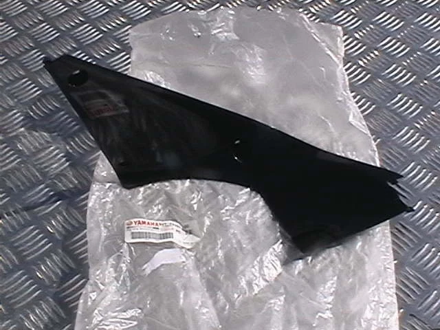 MOTOFRAMES Upper Fairing Bracket Stay For Yamaha R1 2009-2010-2011 – OE 14B-28356-00-00 (269890)