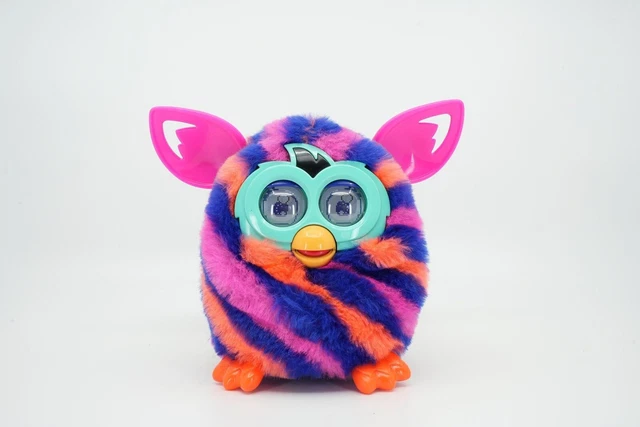 HASBRO Furby rose et noir pas cher à prix