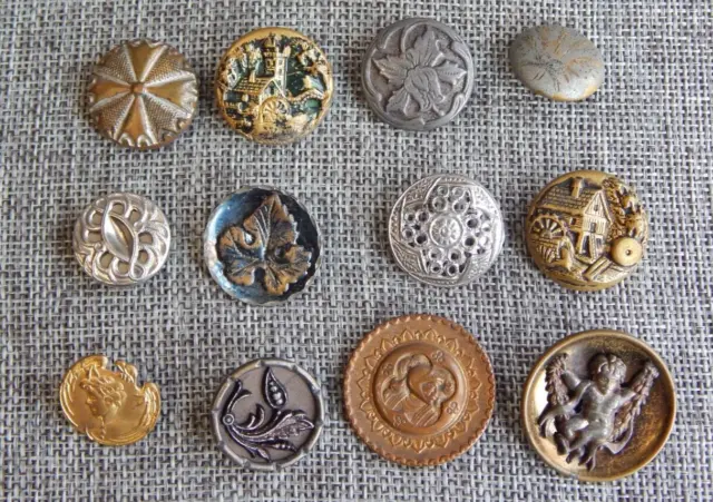Lot of Antique Vtg Metal Brass Picture Buttons #201-E