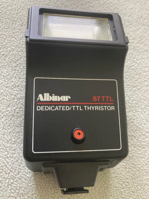 Albinar 87TTL Dedicated Thyristor Shoe Mounted Camera Flash for Nikon & Minolta