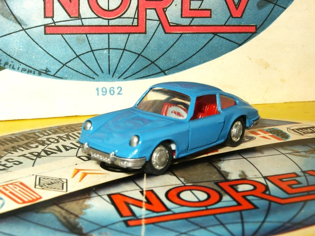 Norev Ancien 1/43 Porsche 911L Targa N°141 Couleur bleu en boite d'origine - Collection
