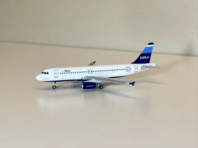 Gemini Jets 1:400 JetBlue Airways Airbus A320 Stripes Tail 2002 Release RARE