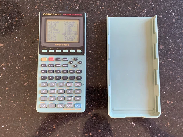 CALCULATRICE CASIO FX 8800GC graphique avec piles fonctionnelle