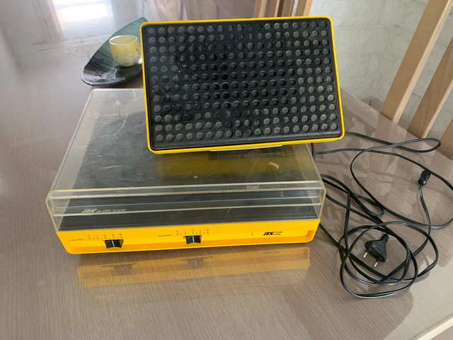 Tourne-disque Vintage Jaune – Années 60, En Bon état De Fonctionnement