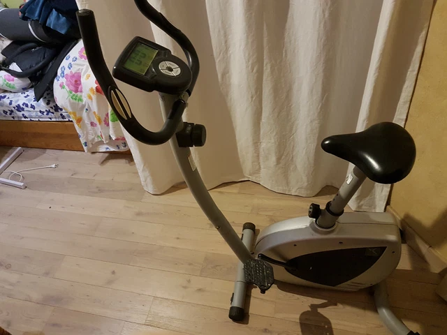 Top Chargeur * Adaptateur Secteur Alimentation Chargeur 9V Pour Vélo D'appartement Care Cardio Liner V 55500