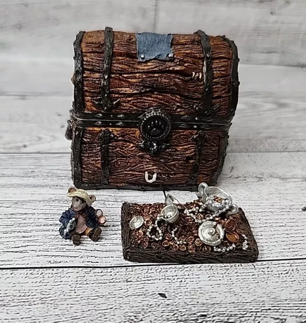 Boyds Bears Indy's Treasure Chest with Pirate McNibble Uncle Beans Treasure Box