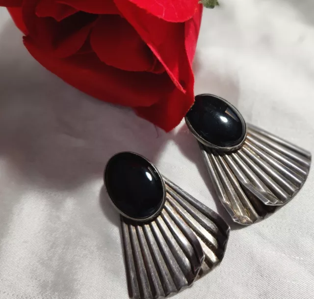 Sterling Earrings W, Oval Black Onyx Clips Over Post